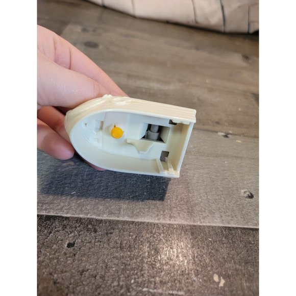 Pluto in Boat Disney toy Pixar Nile Nellie - Picture 5 of 5